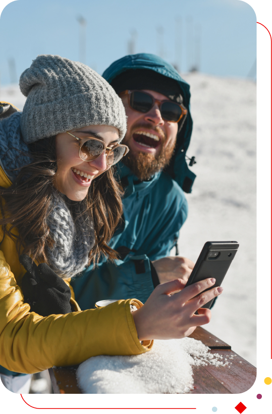 Couple sur une piste de ski