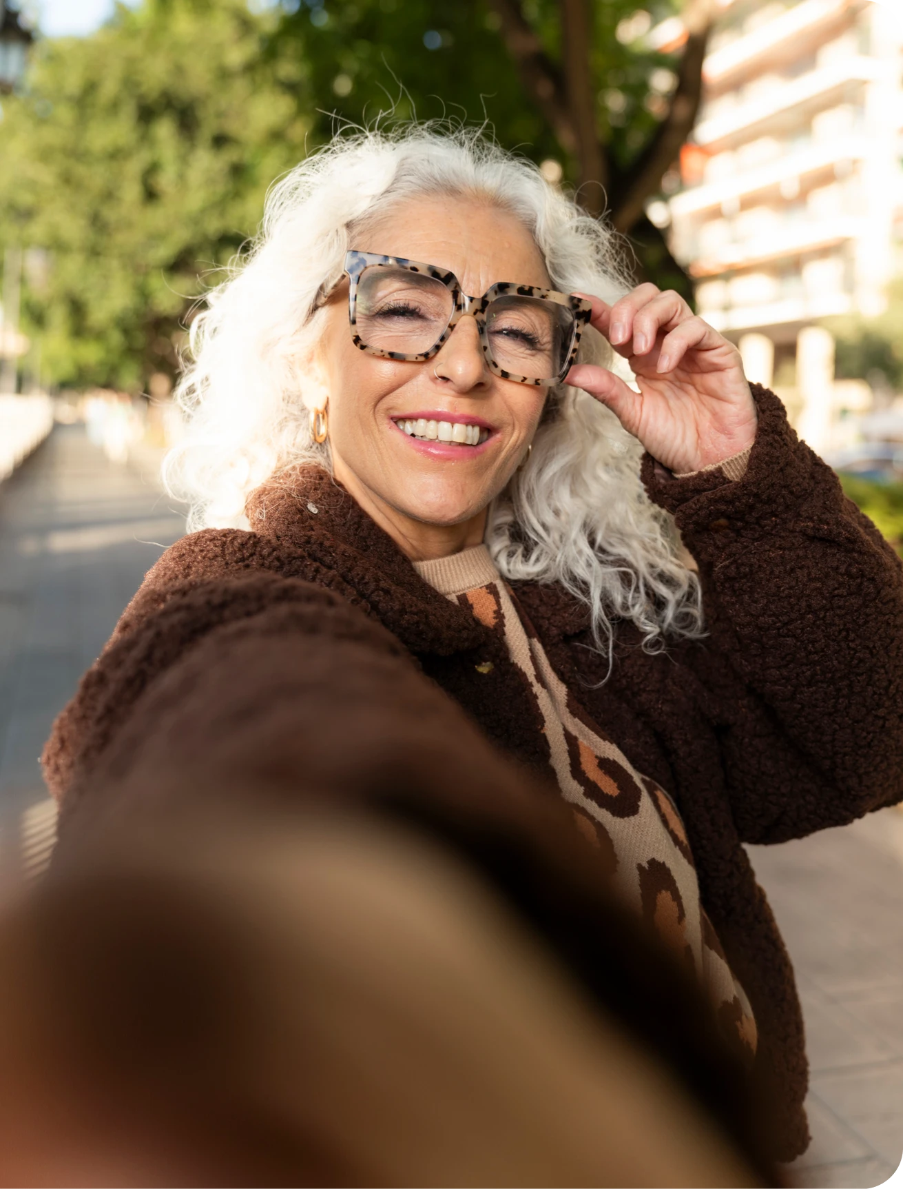 Femme au téléphone